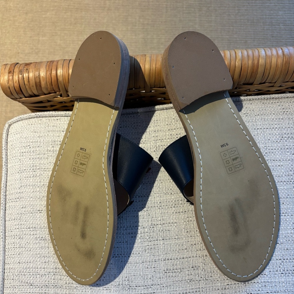 Jack Rogers Navy Sandals Size 9.5 Red White Blue Bow Leather Flat NWT - Picture 3 of 4